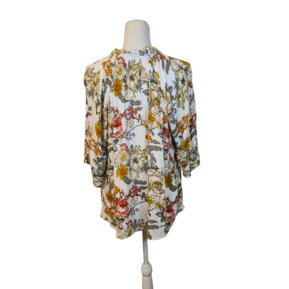 Olivia Grey Floral Button Up Top Women Size XL Off White Preppy Feminine - Picture 2 of 8